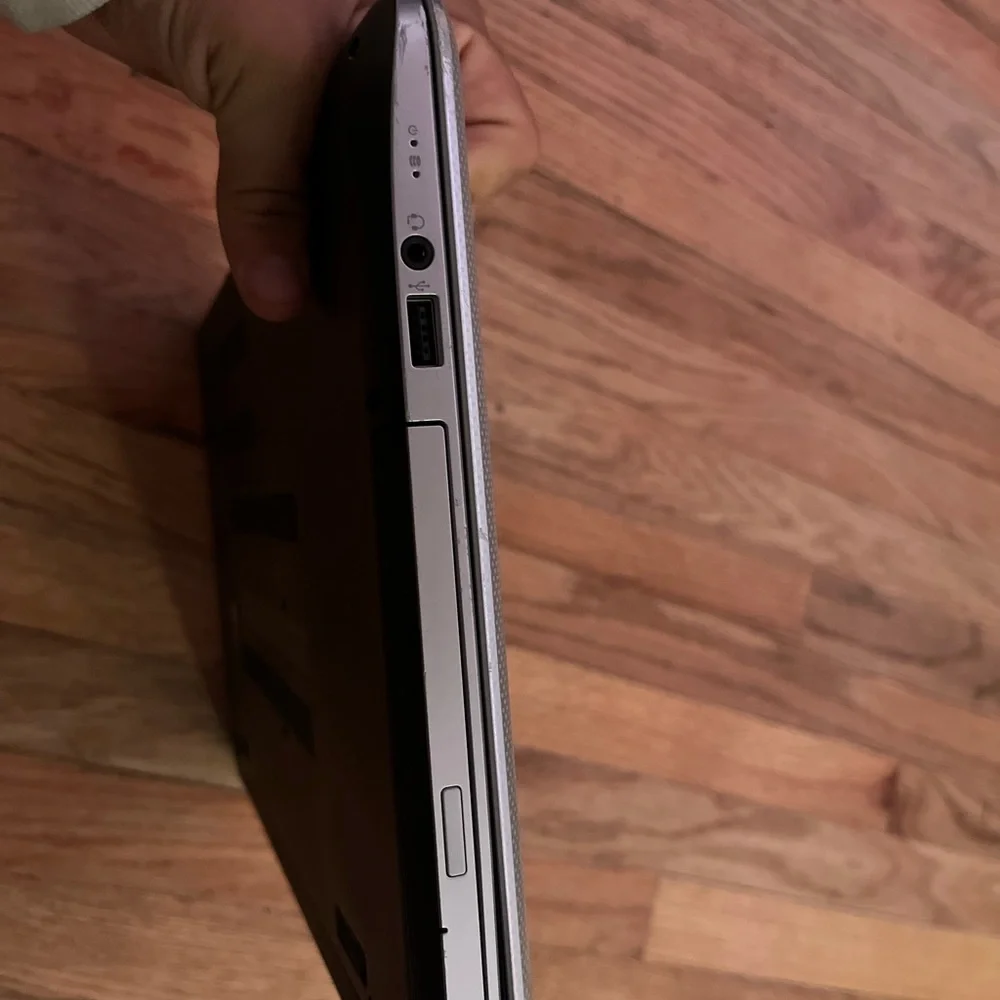 HP Laptop w/ Charger